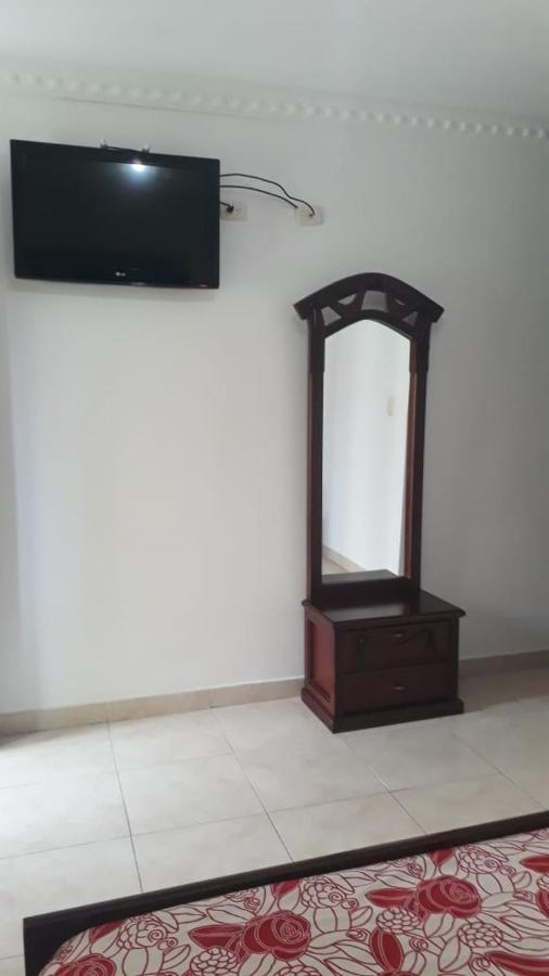 Hotel Boutique Ceiba Real Gigante ภายนอก รูปภาพ