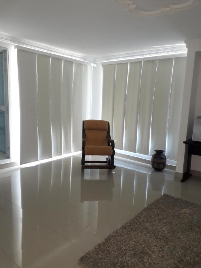 Hotel Boutique Ceiba Real Gigante ภายนอก รูปภาพ